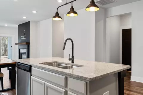 Kitchen - 164 Walking Stick Way, Pelzer, SC 29669 photo 5 of 5