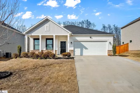Exterior - 164 Walking Stick Way, Pelzer, SC 29669 photo 2 of 8