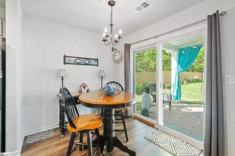 1252 Paramount Dr, Lyman, SC 29365 photo 9
