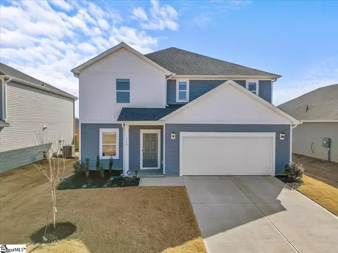 744 Penfold Pointe Pointe, Wellford, SC 29385