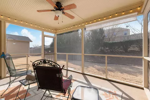 Exterior - 271 Silver Hawk Dr, Duncan, SC 29334 photo 4 of 6