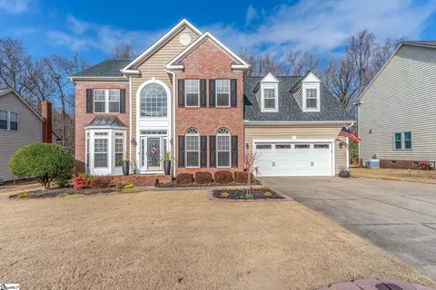 20 Willow Oak Ct, Simpsonville, SC 29681