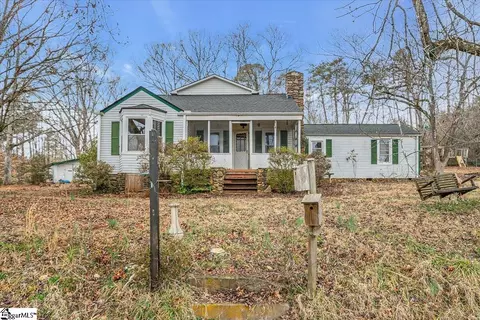 640 Dacusville Rd, Marietta, SC 29661