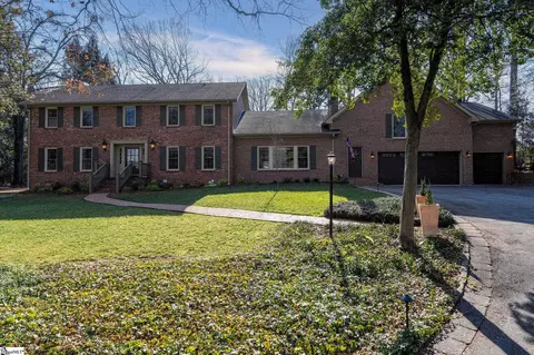 212 Cape Charles Dr, Greenville, SC 29615