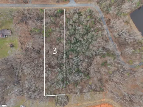 325 Bluebird Ln, Spartanburg, SC 29303