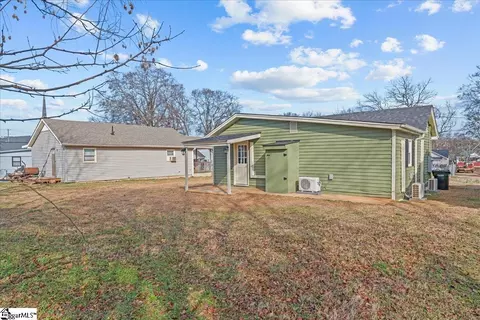 110 E James St, Greer, SC 29651 photo 23