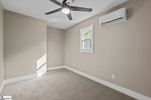 110 E James St, Greer, SC 29651 photo 13