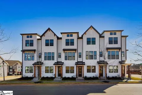 36 Renaissance Row Dr, Greenville, SC 29609