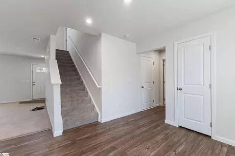 Entry Way - 301 Elwin Ln, Greer, SC 29651 photo 3 of 5