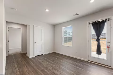 Entry Way - 301 Elwin Ln, Greer, SC 29651 photo 2 of 5