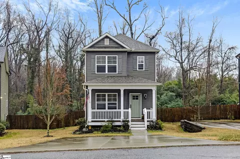 11 Rodney Ave, Greenville, SC 29617