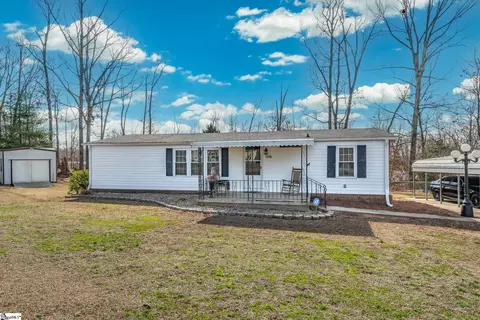 506 Wood Rd, Taylors, SC 29687