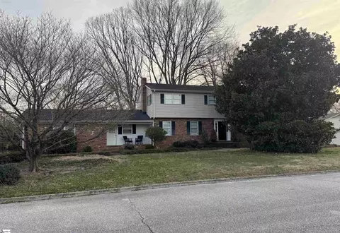 10 Gary Ave, Taylors, SC 29687