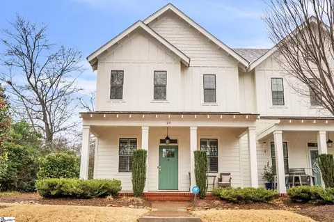 25 Center St, Travelers Rest, SC 29690