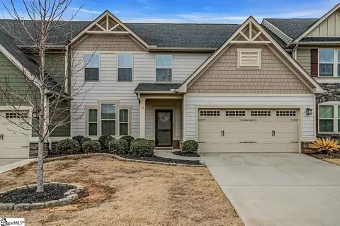 14 Hemingway Ln, Simpsonville, SC 29681