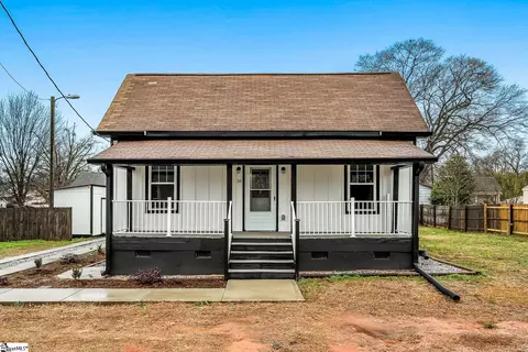 Exterior - 18 Conner St, Pelzer, SC 29669 photo 2 of 11