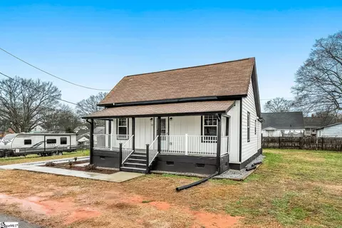 Exterior - 18 Conner St, Pelzer, SC 29669 photo 3 of 11