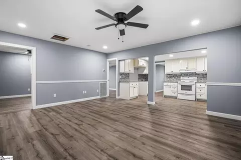 Living - 18 Conner St, Pelzer, SC 29669 photo 4 of 4