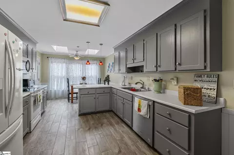 1802 Old Mill Rd, Easley, SC 29642 photo 11