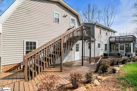 Exterior - 104 Williamsburg Way, Easley, SC 29642 photo 7 of 12