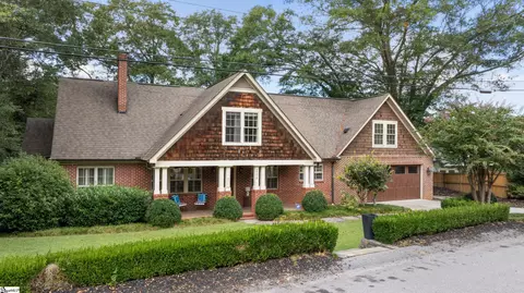 206 Phillips Ln, Greenville, SC 29605