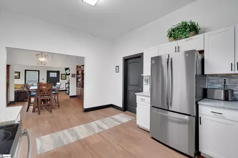 Entry Way - 101 Garrison St, Easley, SC 29640 photo 2 of 3