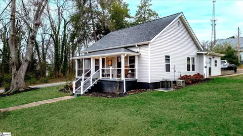 Exterior - 101 Garrison St, Easley, SC 29640 photo 4 of 4
