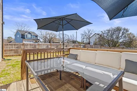 Exterior - 220 B St, Greer, SC 29651 photo 3 of 4
