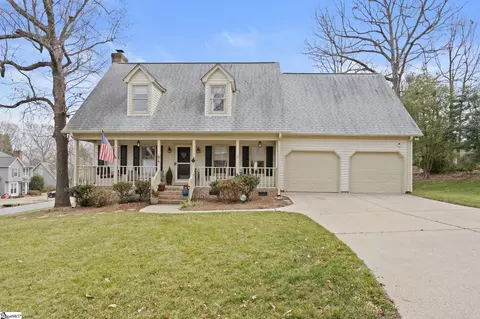 202 Bright Water Ln, Greenville, SC 29609