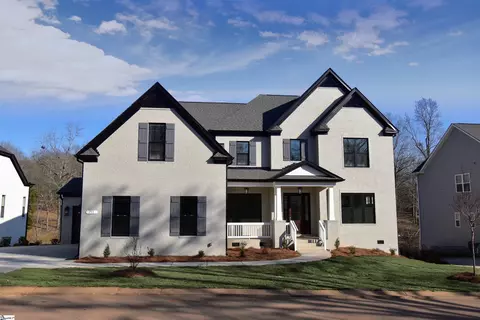 711 Enoree River Pl, Greer, SC 29651