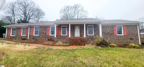 101 Iverson St, Greenville, SC 29615