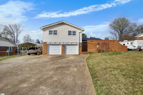 4207 Chaffee Rd, Spartanburg, SC 29301