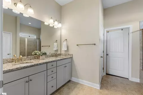 Entry Way - 167 Willowbottom Dr, Greer, SC 29651 photo 7 of 8