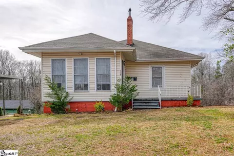 117 Lawrence St, Lyman, SC 29365