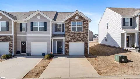 1325 Wunder Way, Boiling Springs, SC 29316