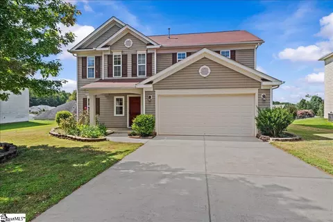 415 Standing Rock Dr, Boiling Springs, SC 29316