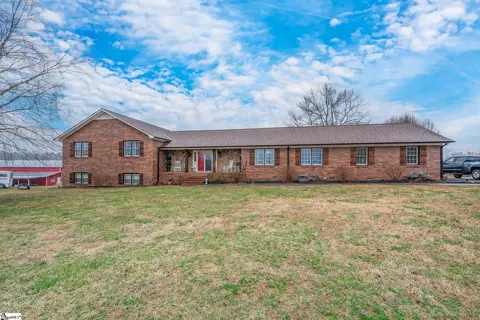 2511 Broadway Lake Rd, Anderson, SC 29623
