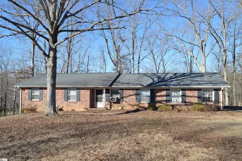 105 Shane Dr, Greer, SC 29651