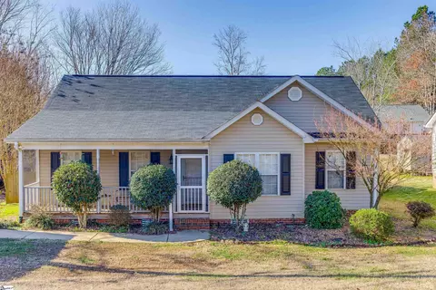 140 Brown Dr, Easley, SC 29642