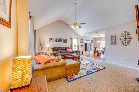 140 Brown Dr, Easley, SC 29642 photo 4