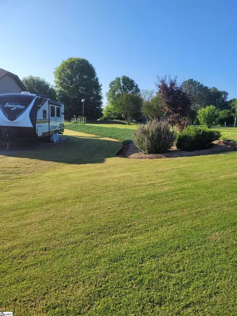Exterior - 393 Pine Dr, Greer, SC 29651 photo 6 of 7