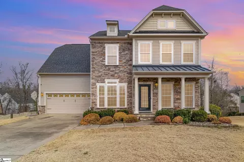 394 Shoreline Blvd, Boiling Springs, SC 29316