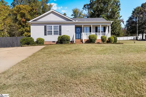 133 S Manley Dr, Taylors, SC 29687