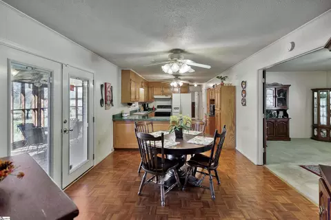 Dining - 111 Frisco Dr, Pendleton, SC 29670 photo 2 of 2