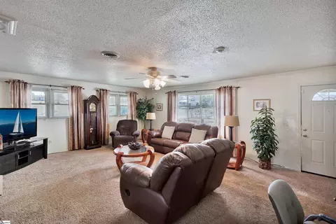 Living - 111 Frisco Dr, Pendleton, SC 29670 photo 3 of 3