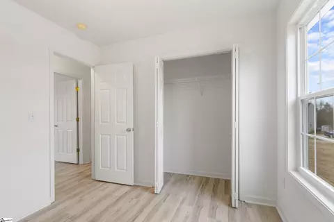 404 Opal Ct, Greer, SC 29651 photo 22