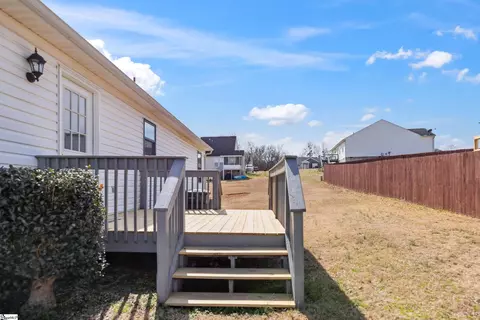 404 Opal Ct, Greer, SC 29651 photo 24