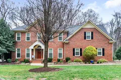 231 River Walk Dr, Simpsonville, SC 29681