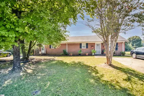 2004 E 2008 E Lee Rd, Taylors, SC 29687