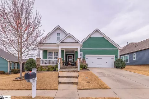 241 Fremont Dr, Simpsonville, SC 29680